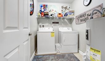 107 W Church St, Absecon, NJ 08201