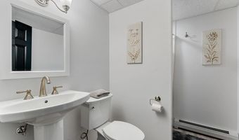 40 Sheridan St, Barre, VT 05641