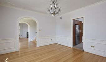 5135 MASSACHUSETTS Ave, Bethesda, MD 20816