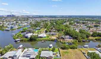 403 FLAMINGO Dr, Apollo Beach, FL 33572