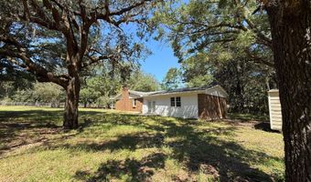 5703 Old River Rd, Baker, FL 32531