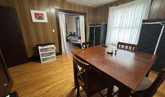 16 Walter St, Bangor, ME 04401