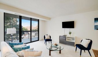 1016 S WAYNE St 406, Arlington, VA 22204