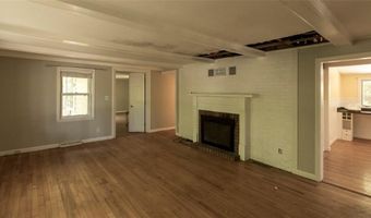 16 Center St, Charlestown, RI 02813