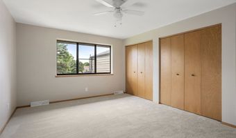 827 E WINDFIELD Pl, Appleton, WI 54911
