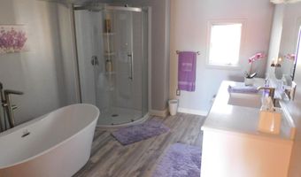 43 Chase Rd, Baileyville, ME 04694