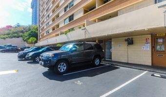 801 Ala Nioi Pl 706, Honolulu, HI 96818