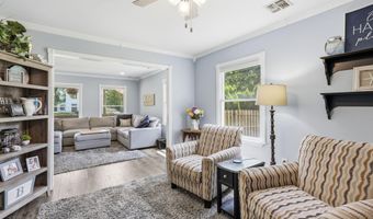 482 Clifton Ave, Bayville, NJ 08721