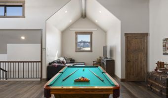 440 STRAWBERRY HILLS Dr, Bedford, WY 83112