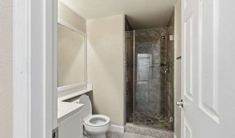 10464 Calico Pines Ave, Las Vegas, NV 89135