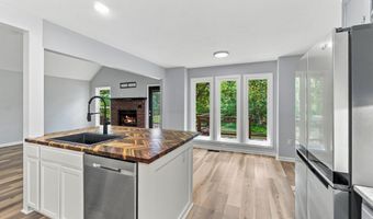 109 Hidden Lake Rd, Beebe, AR 72012