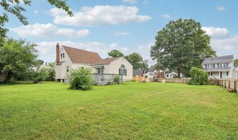 16 PARK Dr, Bellmawr, NJ 08031