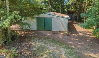 121 Peacock Rd, Barnesville, GA 30204