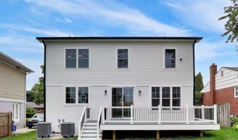 6410 WINNEPEG Rd, Bethesda, MD 20817