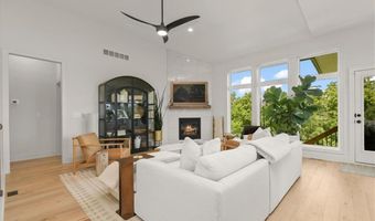 14450 Aurora Ln, Basehor, KS 66007