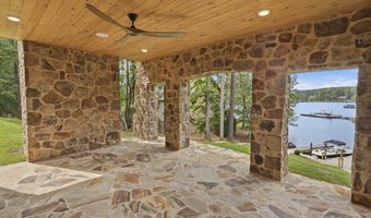 37 Holly Ln, Alexander City, AL 35010