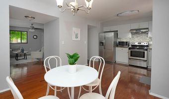 1025 COMMANDERS Way N, Annapolis, MD 21409