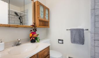 2407 S GOEBBERT Rd G202, Arlington Heights, IL 60005