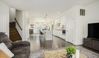 2822 Purley Ave, Ann Arbor, MI 48105