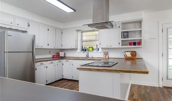 4011 LEON Dr, Alexandria, LA 71303