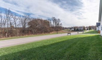 902 Stonehenge Dr, Bedford, IN 47421