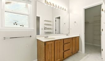 200 Pine Brg, Alpharetta, GA 30022