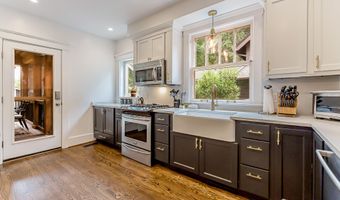 1303 S Forest Ave, Ann Arbor, MI 48104