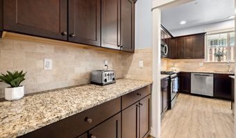 12555 SW MOORHEN Way, Beaverton, OR 97007