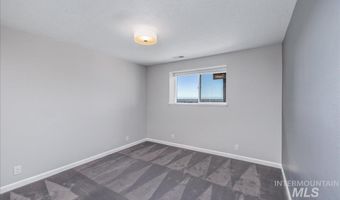 4955 N Bitterbrush Dr, Boise, ID 83703