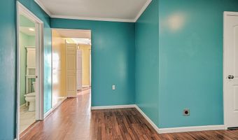 245 NW Leonard St, Abingdon, VA 24210
