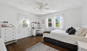 8 Winthrop Rd, Bethel, CT 06801