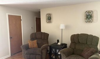 1404 S Madison Ave, Aurora, MO 65605
