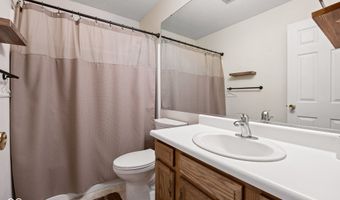 8203 Lake Tree Ln, Indianapolis, IN 46217