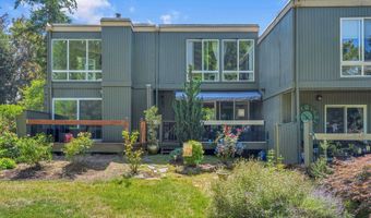 1558 NW MIDLAKE Ln, Beaverton, OR 97006