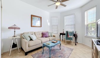 5539 SUNSET FALLS Dr, Apollo Beach, FL 33572