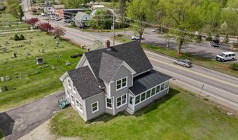 29 Main St, Alton, NH 03809