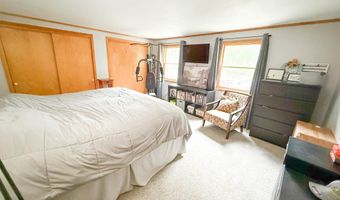 726 N Jackson St, Auburn, IN 46706