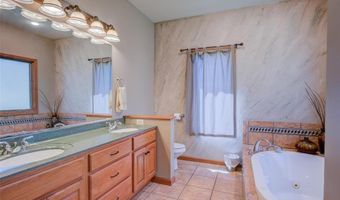 208 Augusta Village Pl, Augusta, MO 63332