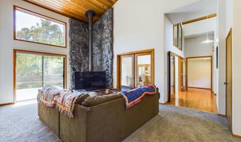 3122 St Louis Rd, Arcata, CA 95521