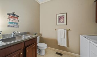 963 Southwick Dr, Alcoa, TN 37701