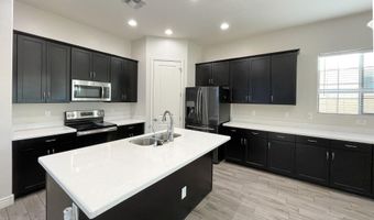 2902 E EBONY Dr, Chandler, AZ 85286
