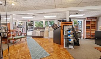 350 Station St, Cranston, RI 02910