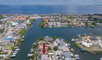 1116 KINGFISH Pl, Apollo Beach, FL 33572