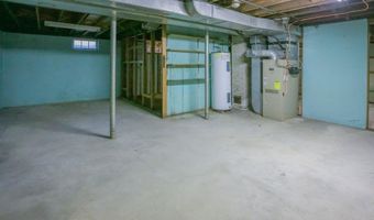 29 Edward Ave, East Providence, RI 02916