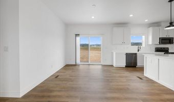 2424 W Hard Cider Trl, Paulden, AZ 86334