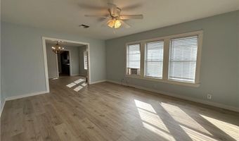 511 W Highland Ave, Aransas Pass, TX 78336