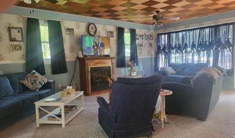 1949 Sunny Acres Dr Dr, Bedford, IN 47421