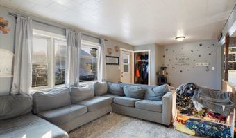 24 Fern Ct, Babbitt, MN 55706