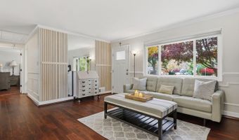 7137 MURRAY Ln, Annandale, VA 22003