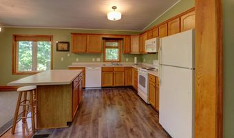 308 MALLARD Dr, Basye, VA 22810